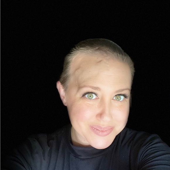 Meet your Posher, Jamie - Picture 2 of 2